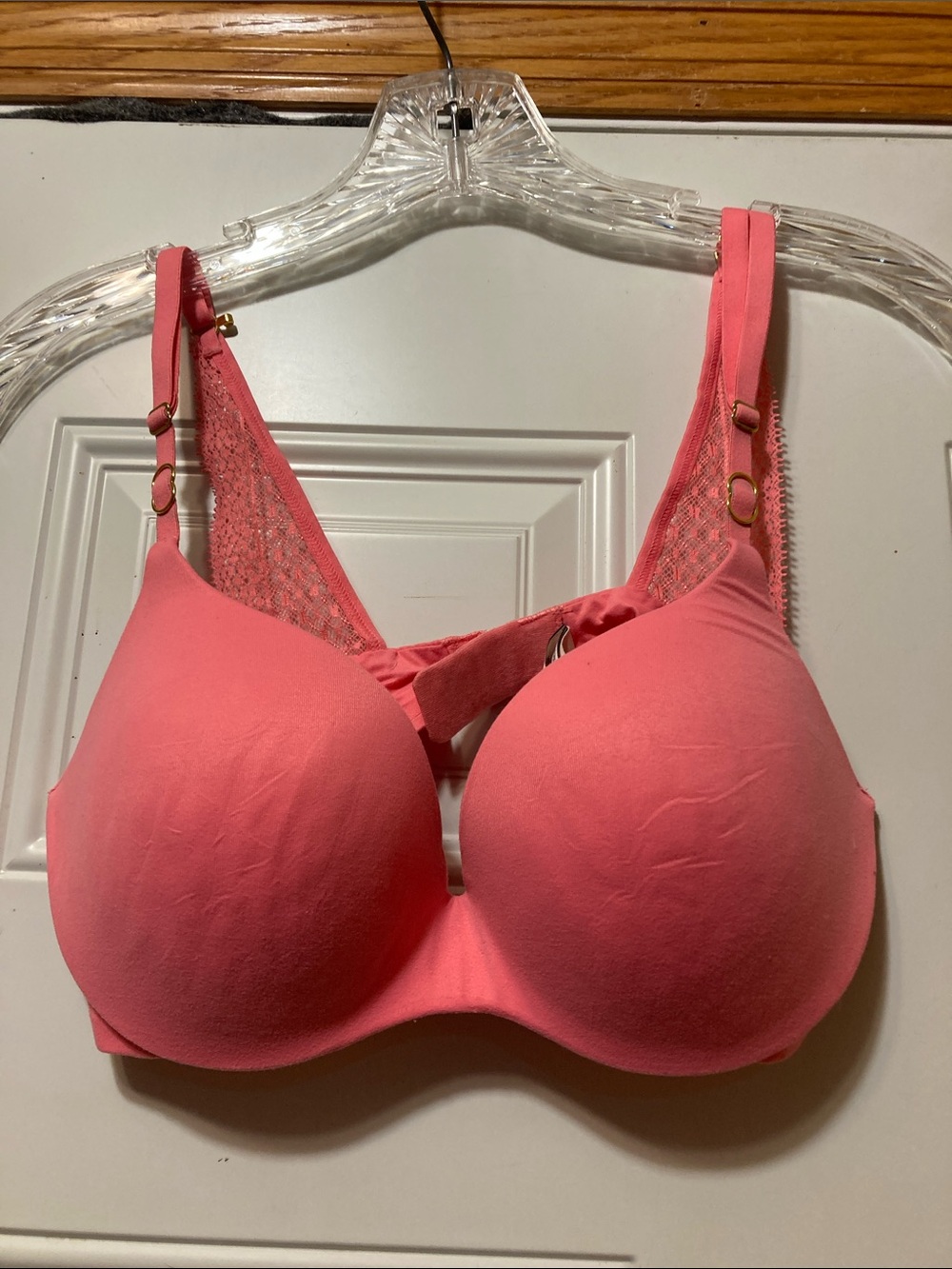 Victoria’s Secret Women’s Lace-Back Bra 34C